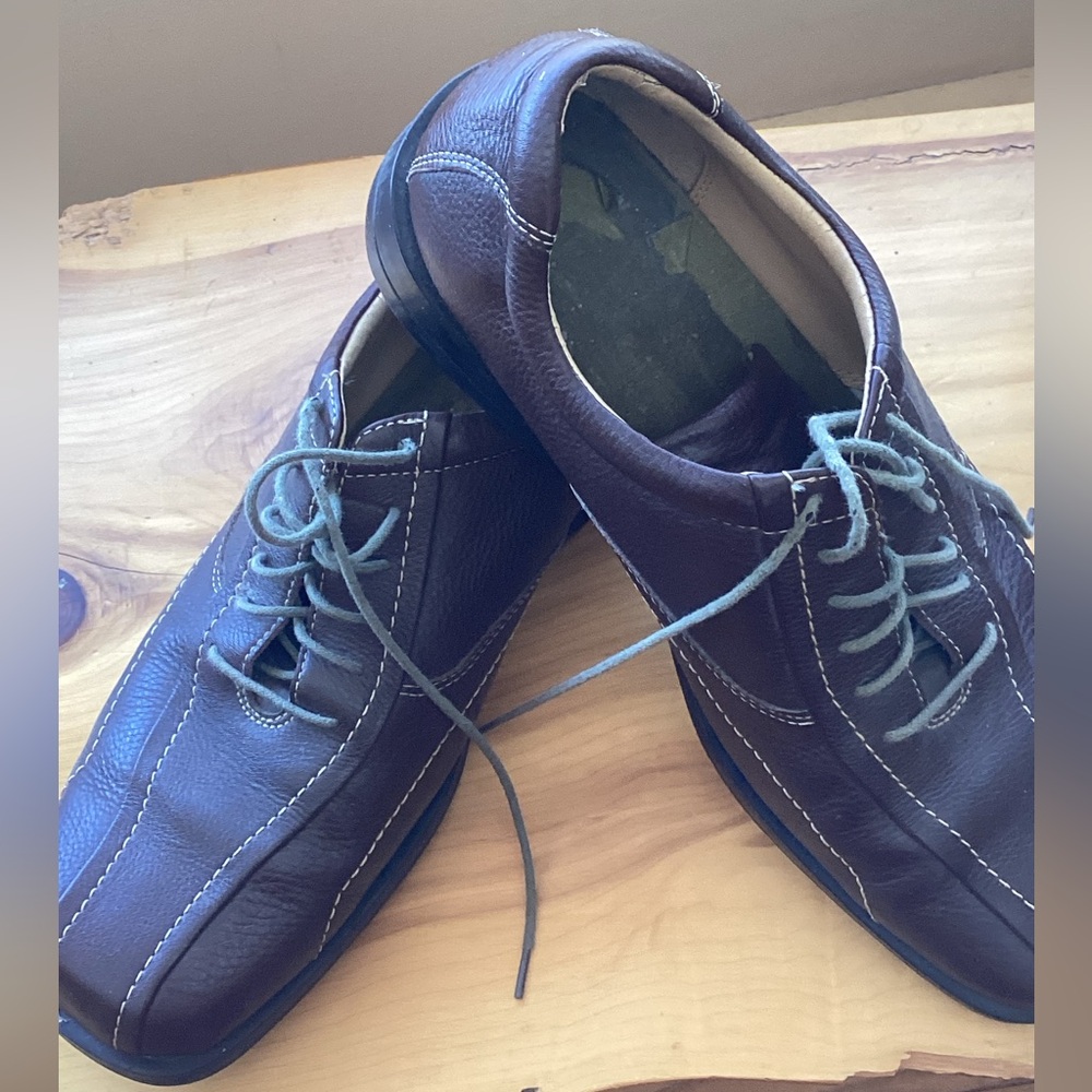 Leather Lace up LOAFERS 👞 Thomas Brown  Axcess size 12 VNPLC